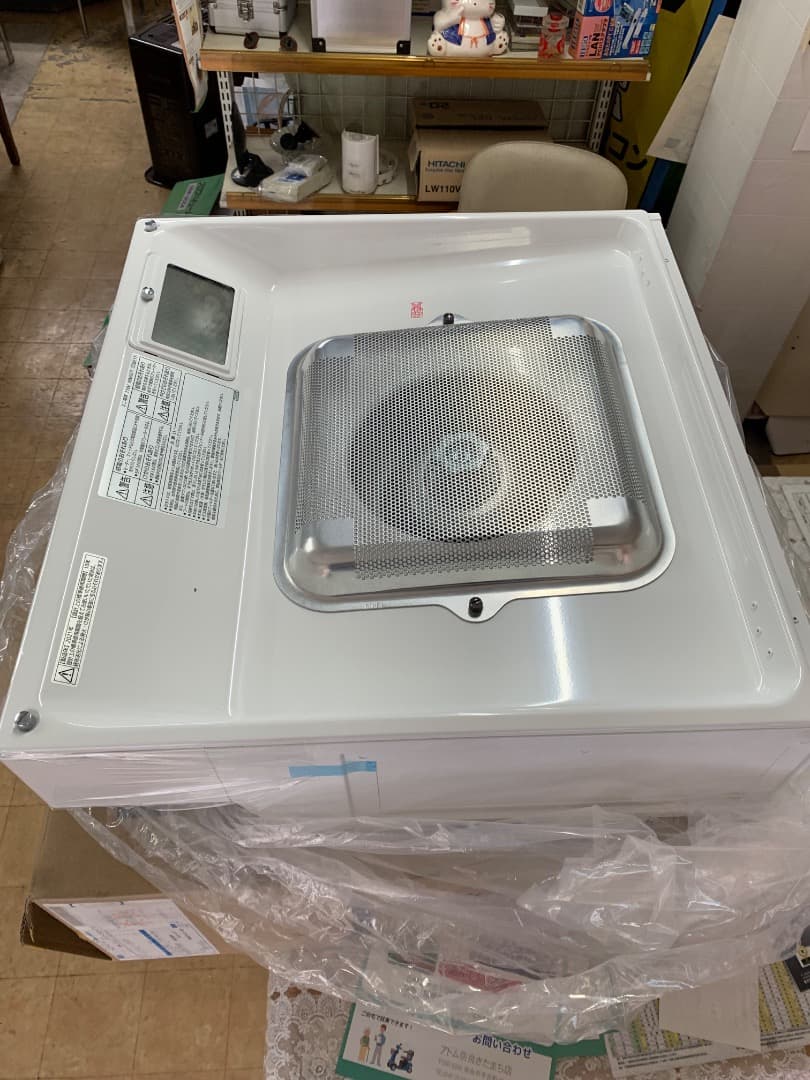 浅型レンジフード　Panasonic FY-60HF4　新品開梱のみ　送料無料