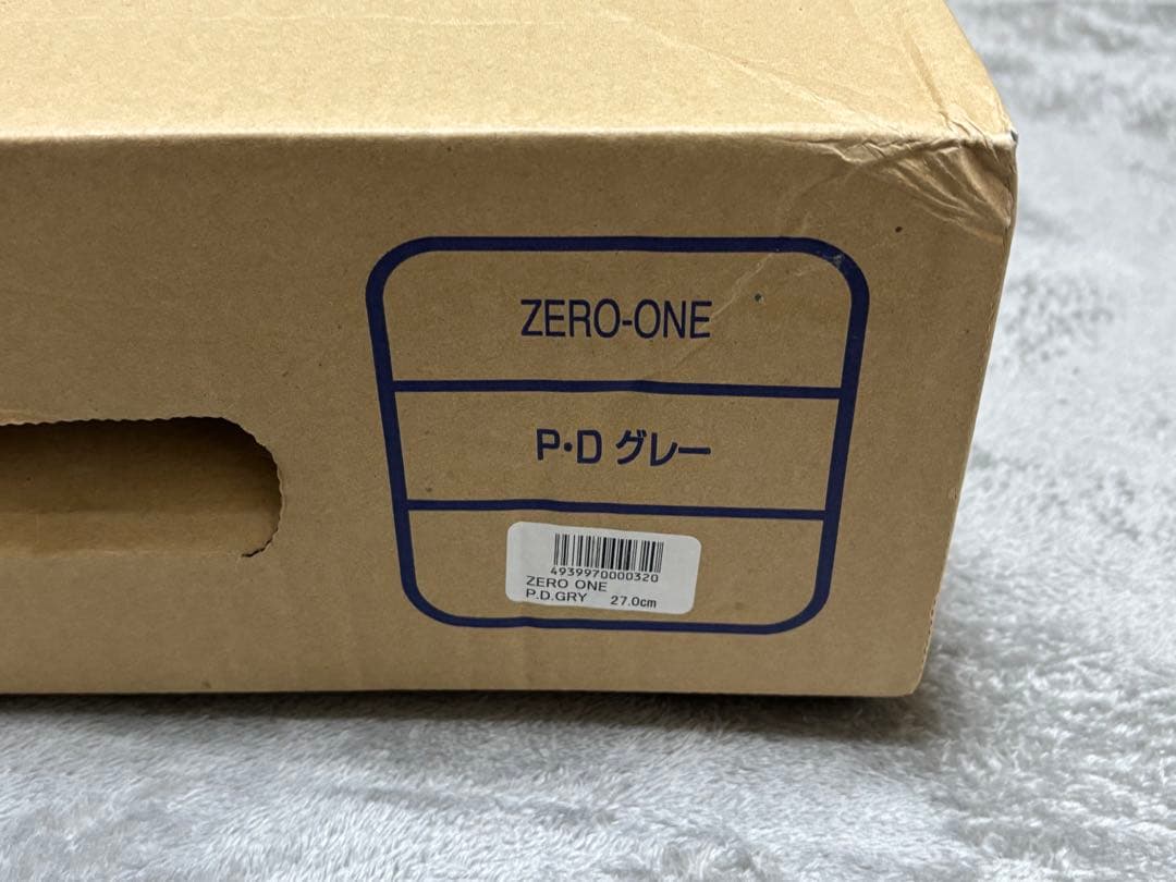 ZERO-ONE P.D グレー スキー ブーツ 未使用