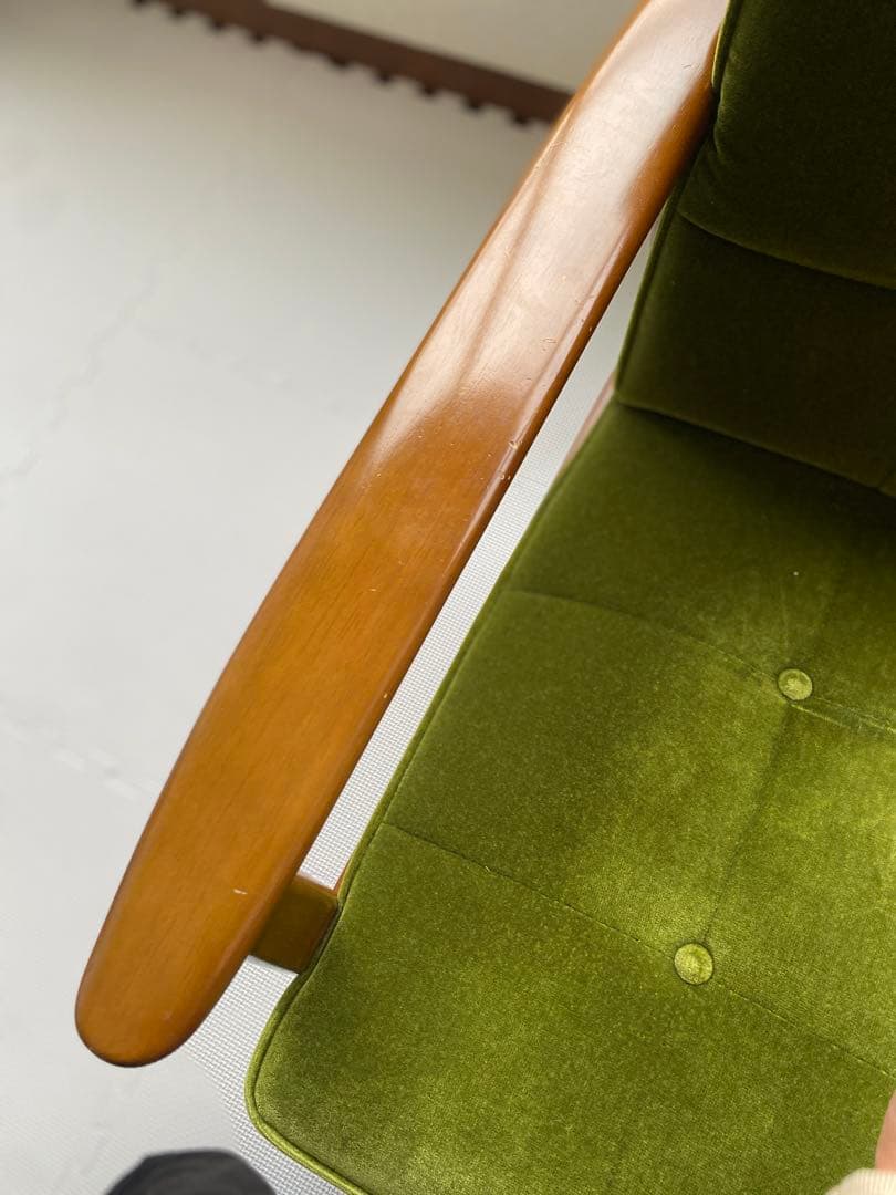 送料込みに変更　カリモク60 Kチェア 1シーター モケットグリーン