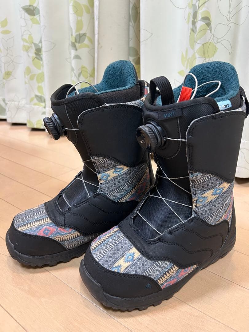 Burton MINT スノーボードブーツ　24.5