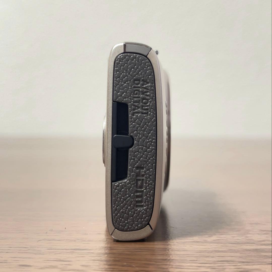 【極美品】 Canon IXY650 純正充電器バッテリー説明書ストラップ付き