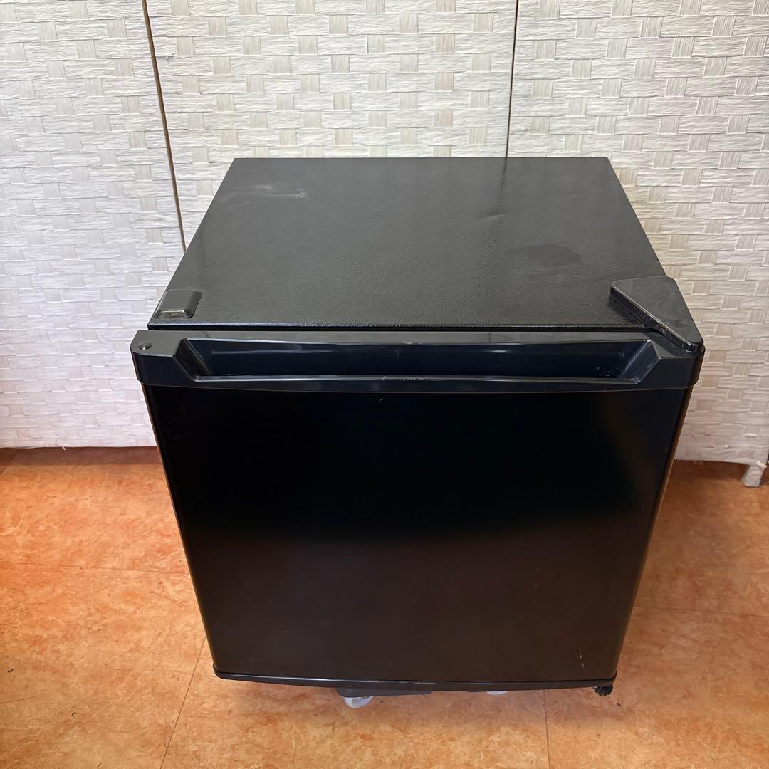 や IRIS OHYAMA 冷凍庫 2021年製 PF-A32FD-B 32L