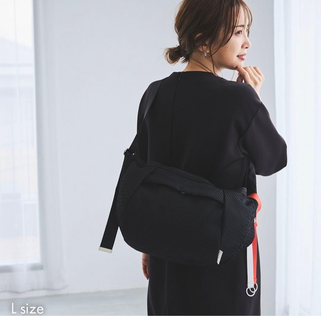 EDITA ボディバッグ　Lサイズ