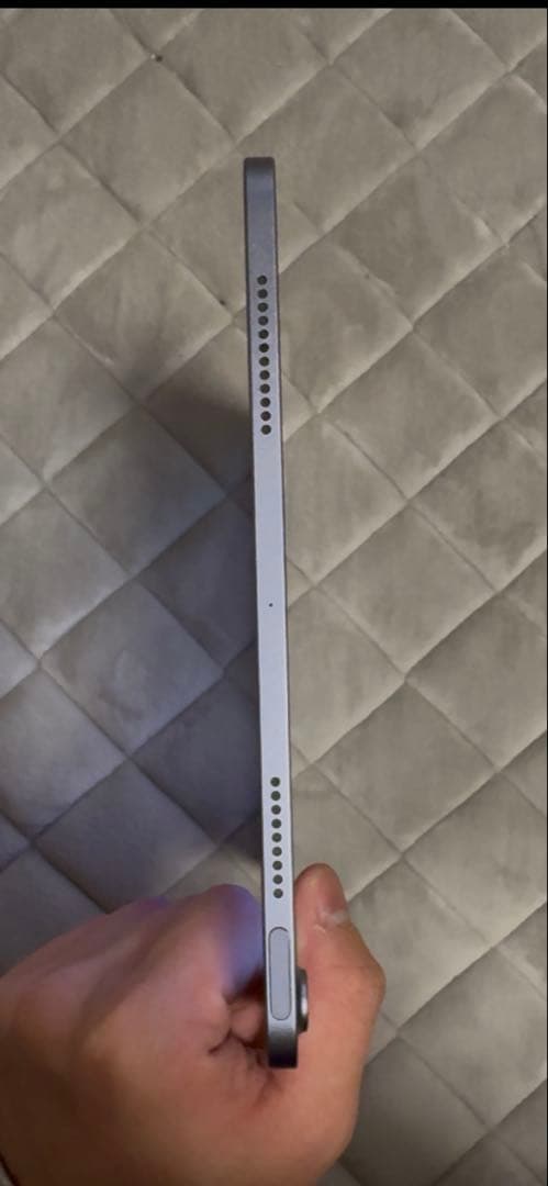 Apple iPad Air（第5世代/2022） Wi-Fi64GB パープル