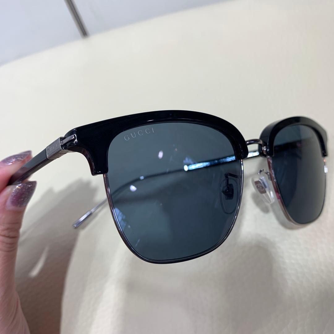 ☆ほぼ未使用☆GUCCI　サングラス　スクエア　アジアンフィット　軽量　黒