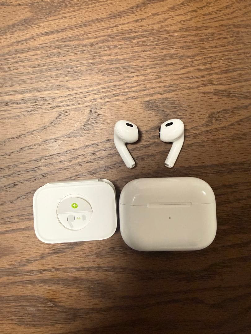 帯*記様 【国内正規品/美品】AirPods Pro 第2世代 Amazon購入