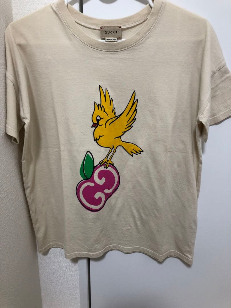 専用　美品　グッチ　GUCCI 半袖 ロゴ　コットン Fendi スカート　２点