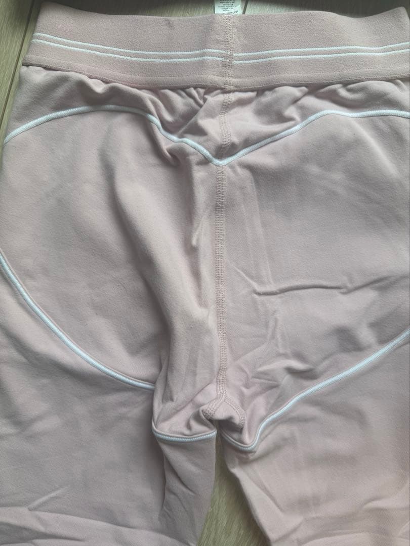 alo ピンク スポーツブラS＆レギンス XS 定価3万以上