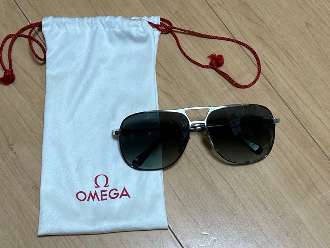 オメガ　サングラス