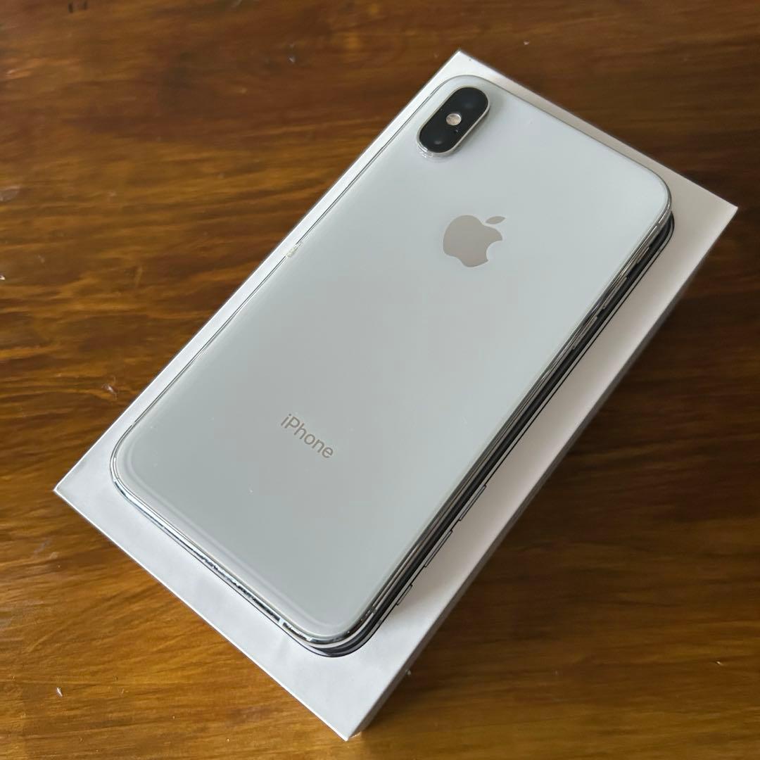 iPhone XS 256GB シルバー SIMフリー 本体のみ