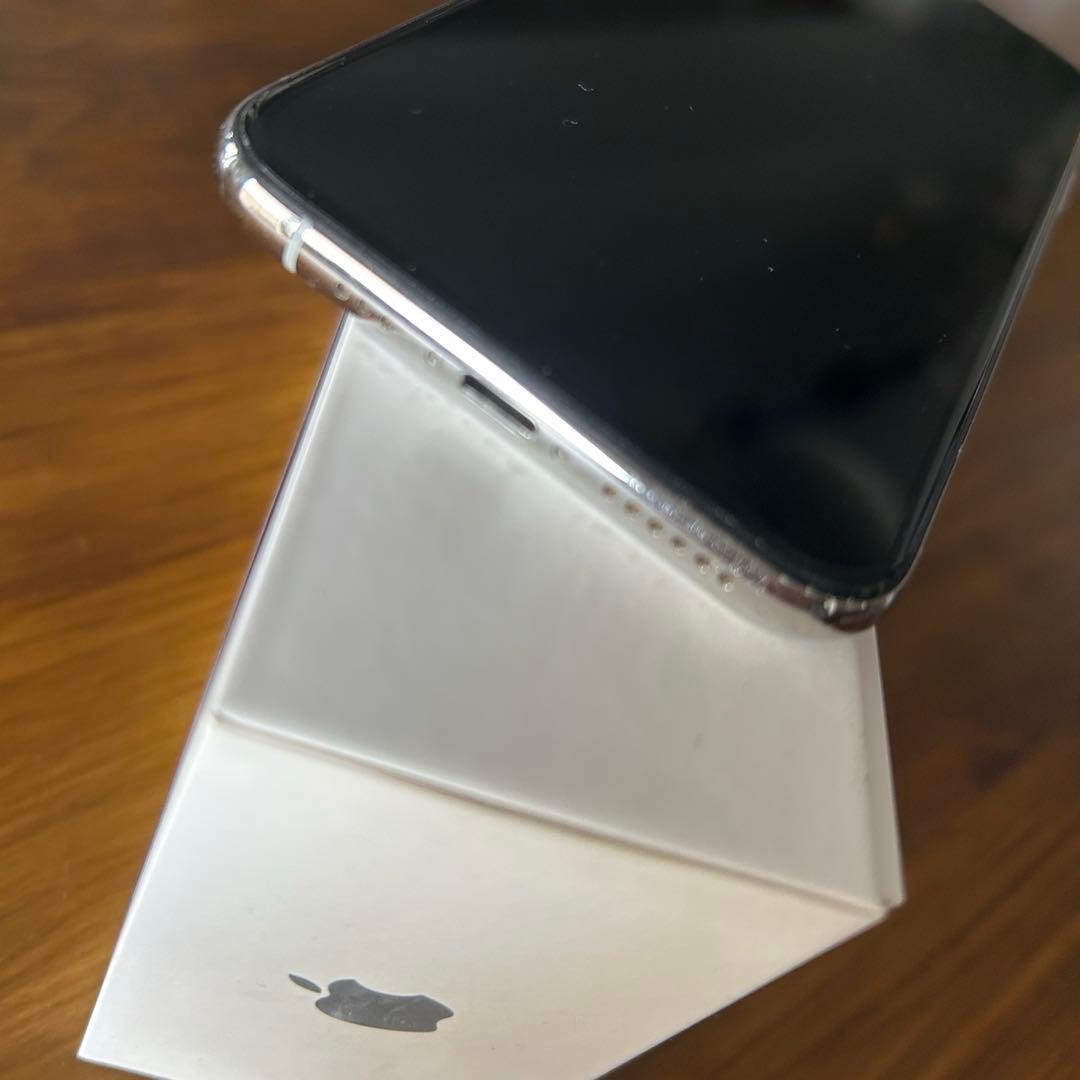 iPhone XS 256GB シルバー SIMフリー 本体のみ