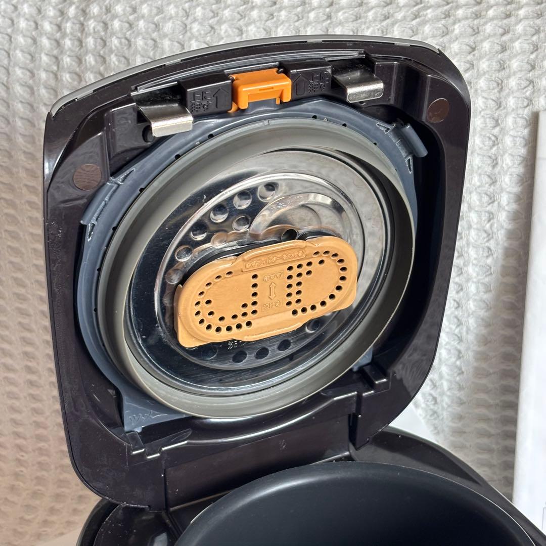 【早い者勝ち】象印 炊飯器 3合 圧力IH式 極め炊き NP-RY05