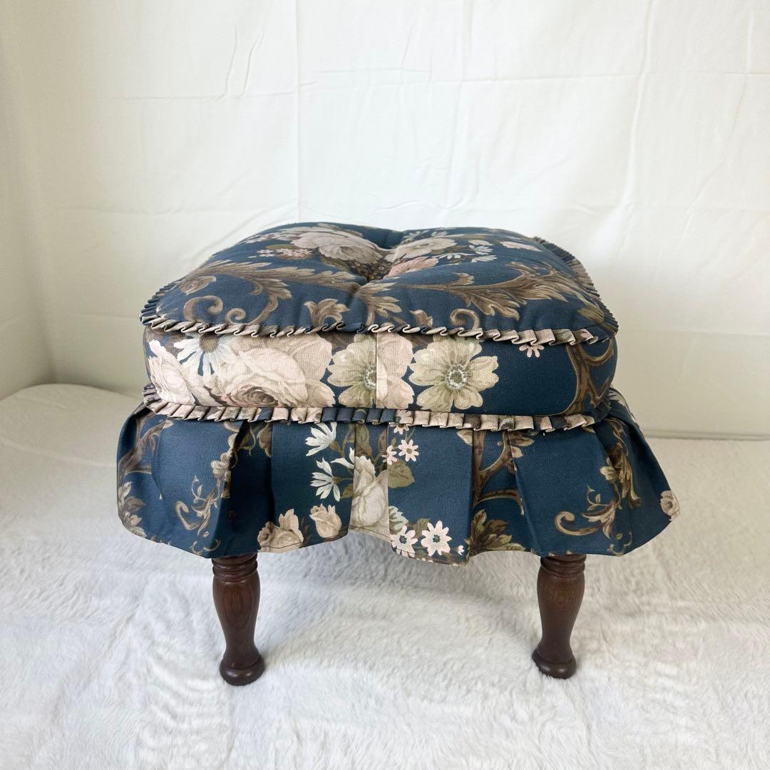 ✨飛騨産業✨キツツキマーク 花柄オットマン