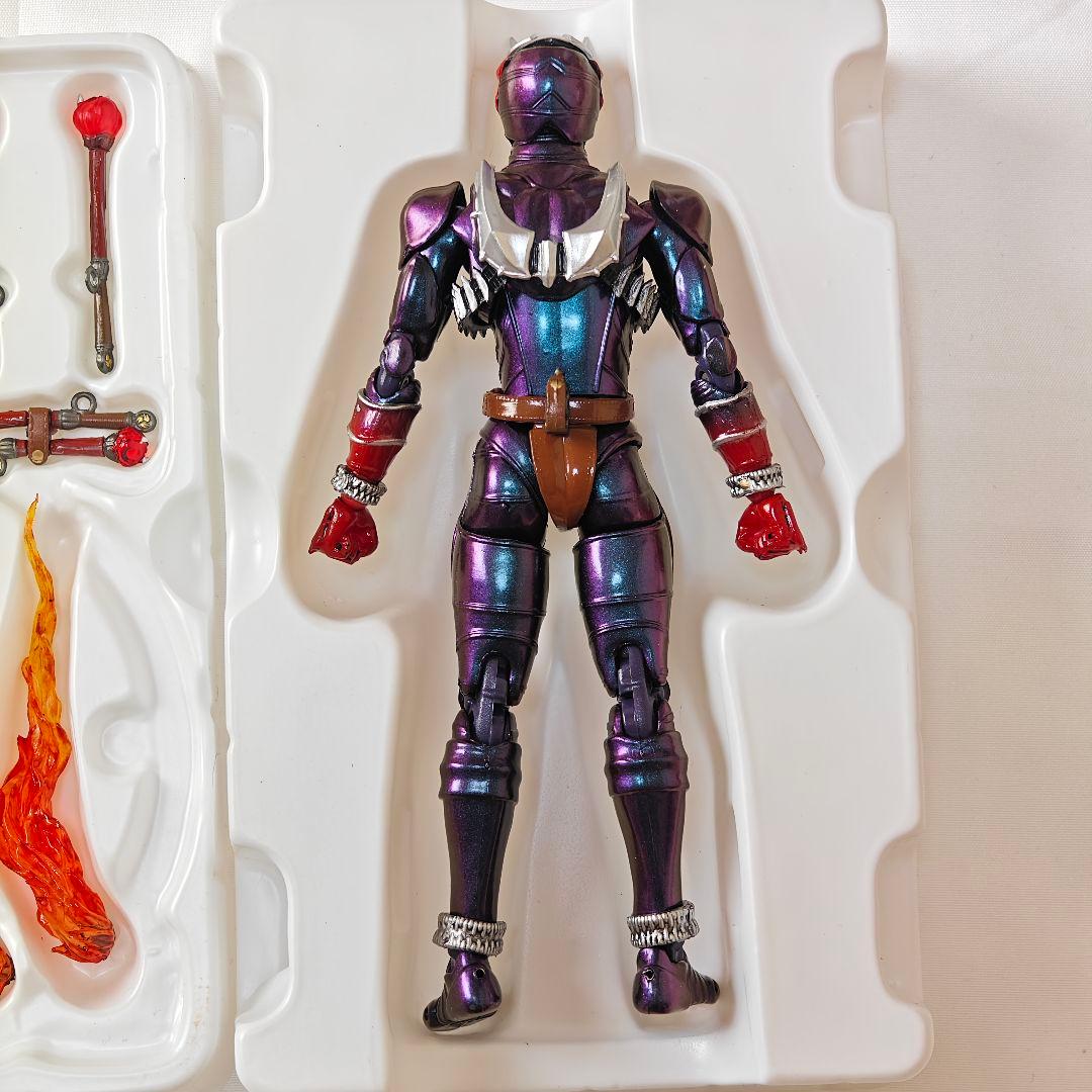 仮面ライダー響鬼 真骨彫 10th Anniversary Ver.箱なし現状品