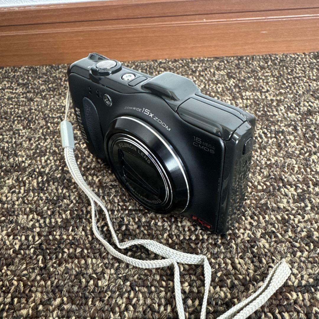 デジタルカメラ FUJIFILM F600EXR