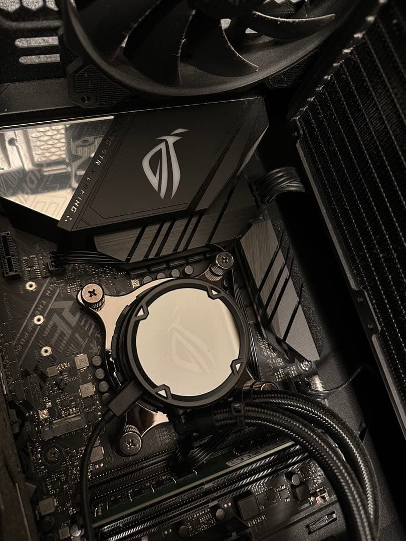 グラフィックボード・グラボ・ビデオカード ROGStrix Z390-FGaming+i9-9900K+RTX2080ti