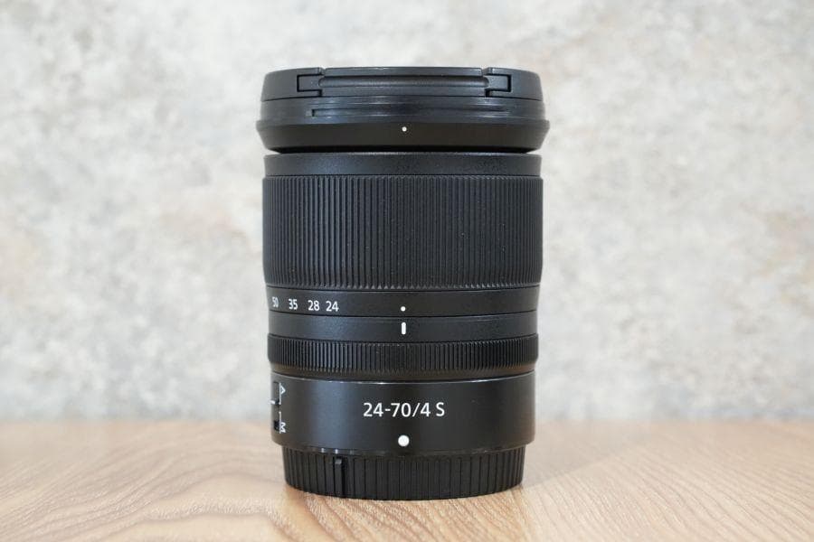 レンズ(ズーム) Nikon NIKKOR Z 24-70mm f/4 S