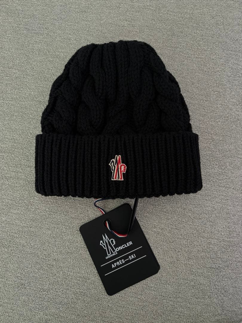 MONCLER モンクレール　ニット帽　ブラック