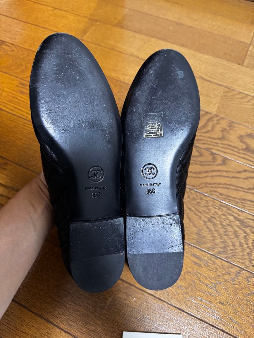 CHANEL ブラック フラットシューズ 36C
