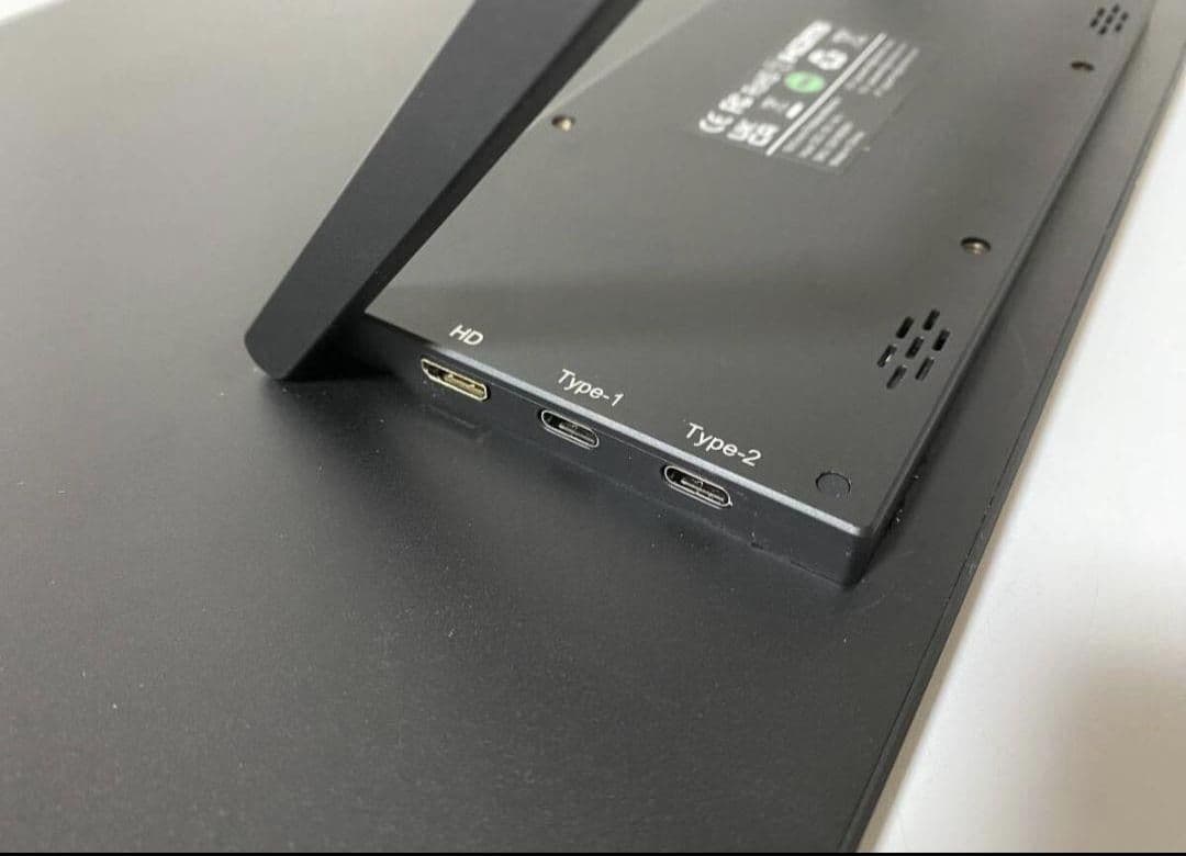 美品　COOLHOOD モバイルモニター 18.5インチ　HDMI対応