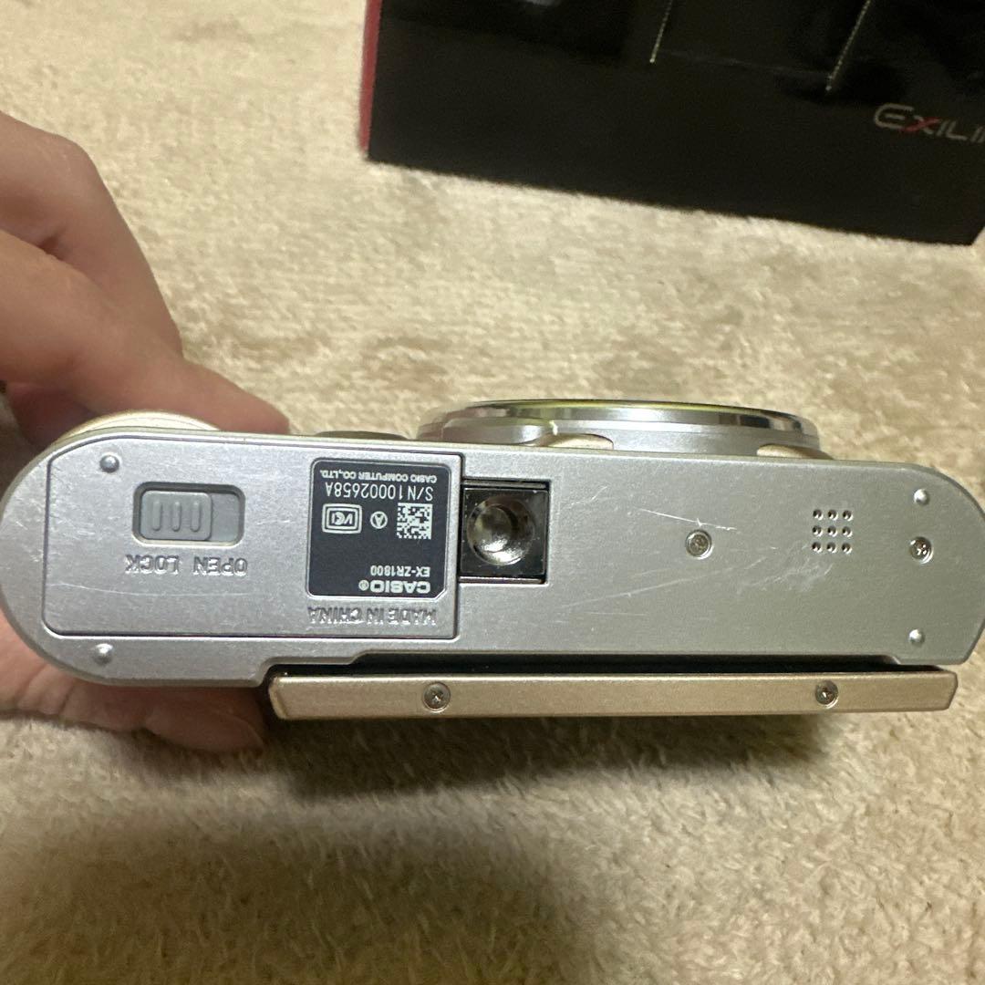 最終値下げ⭐︎CASIO EXILIM EX-ZR1800 デジカメ
