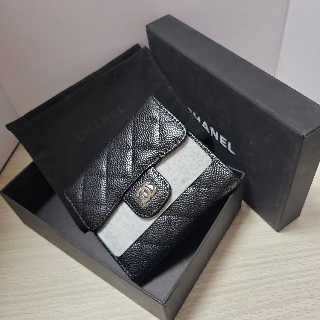 シャネル 財布 折りたたみ カードケース コンパクト ノベルティ