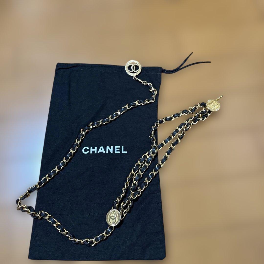 CHANEL ゴールド ブラック チェーンベルト