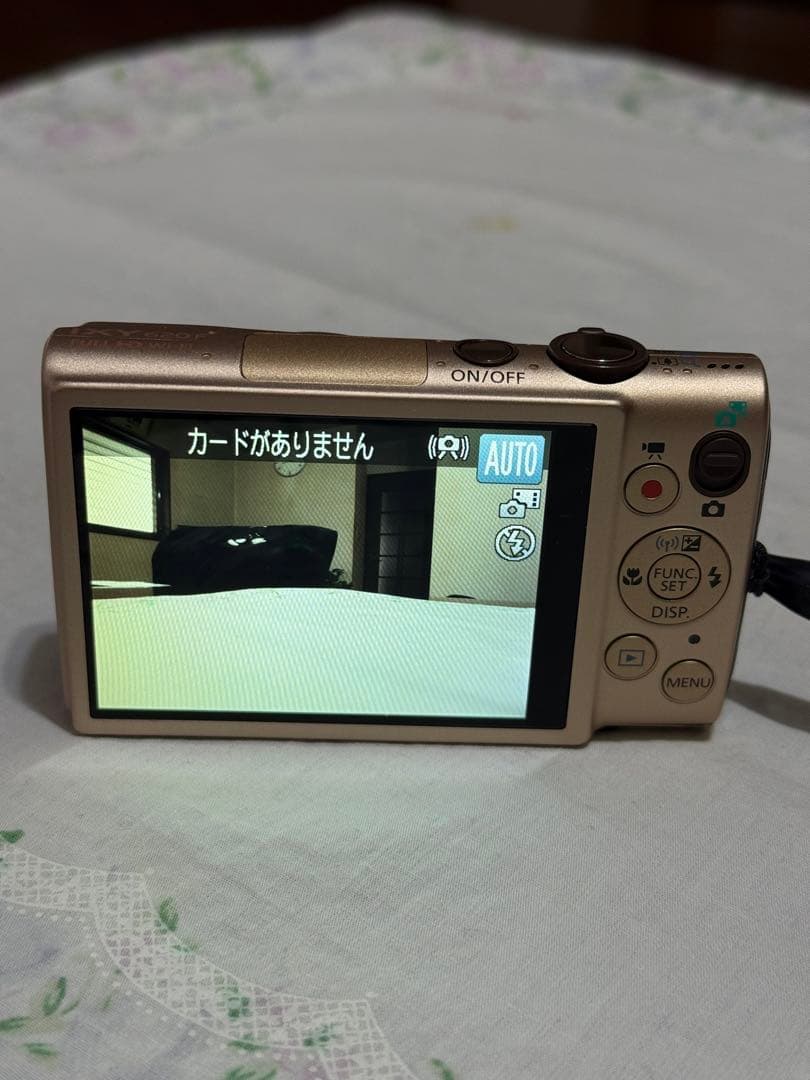 Canon IXY620Fデジタルカメラ(ゴ-ルド)バッテリーチャージャーセット