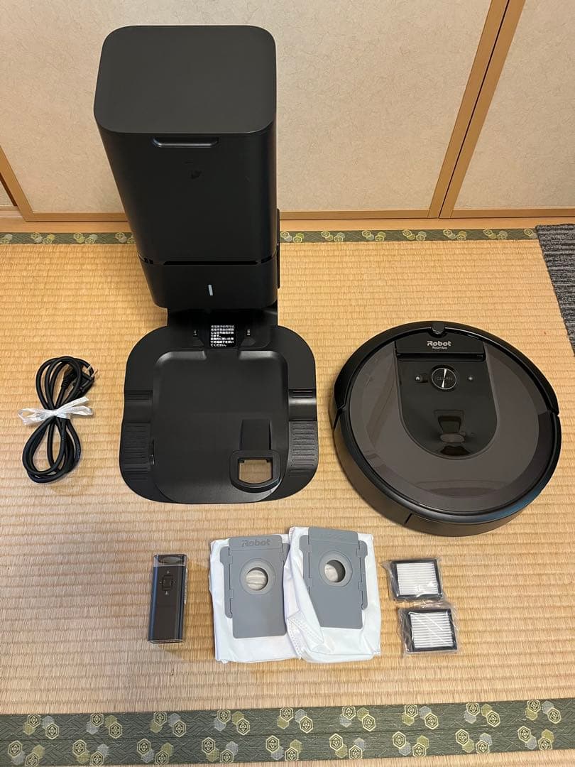 ★クリーニング済み★iRobot ルンバ i7+