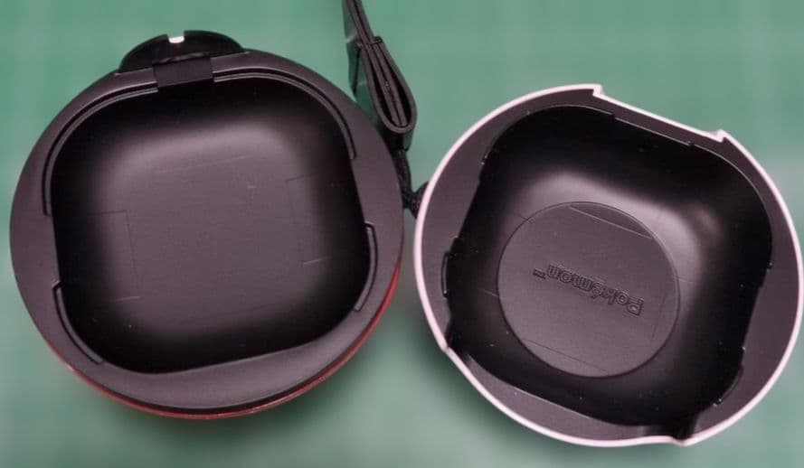 ​美品　Poké Ball Cover for Galaxy Buds2 Pro