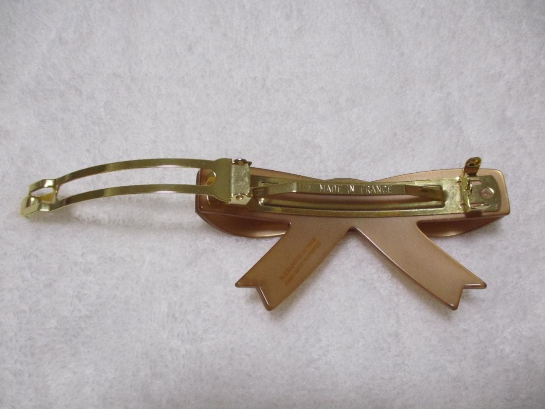 未使用自宅保管 アレクサンドルドゥパリ　リボンバレッタ　ベージュ　スワロフスキー