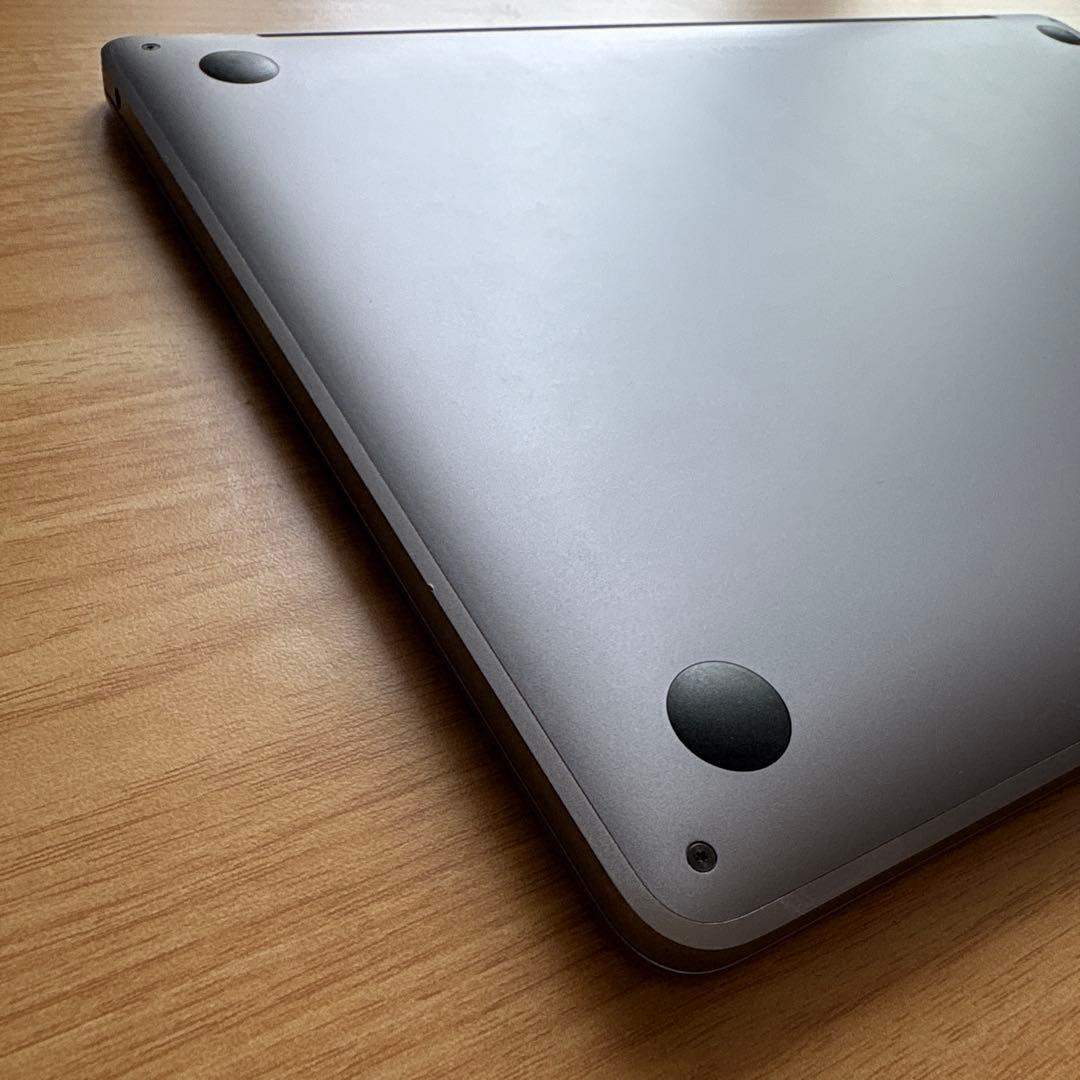 【美品】Macbook Pro 13インチ 2019 i7 16 256 UK