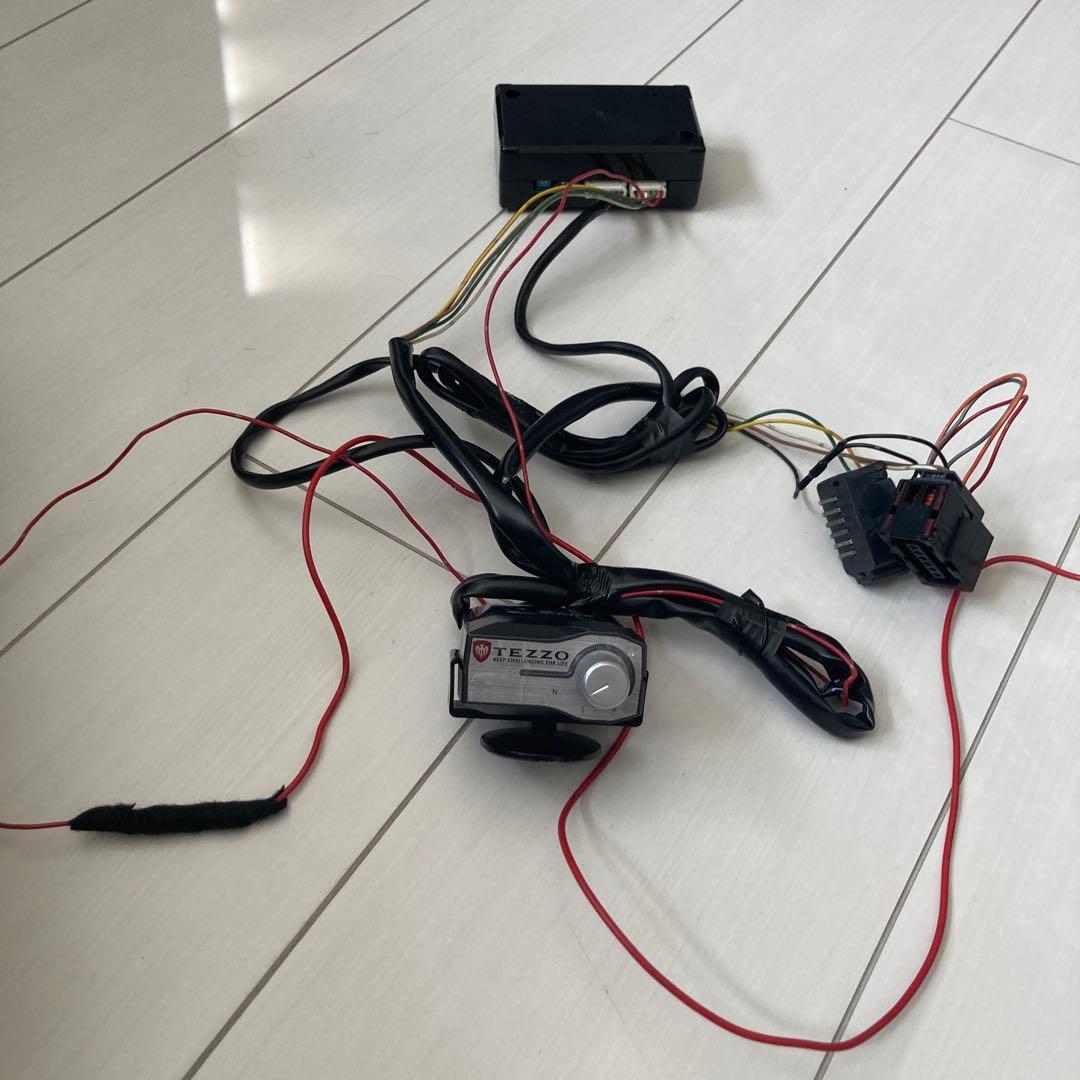 アルファロメオミトQV MT用　TEZZOスロットルコントローラー