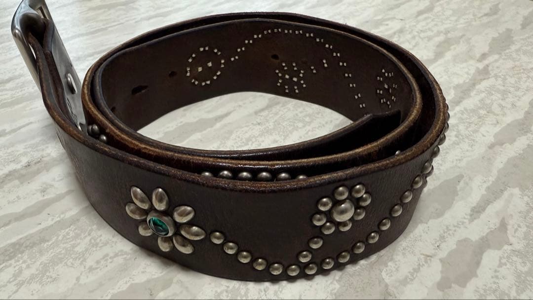 HTC スタッズベルト