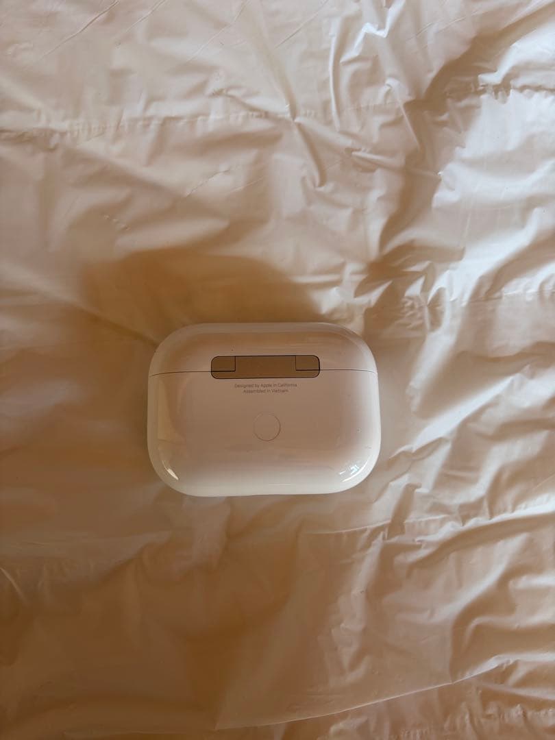 【美品】AirPods Pro2 本体 充電ケース付き