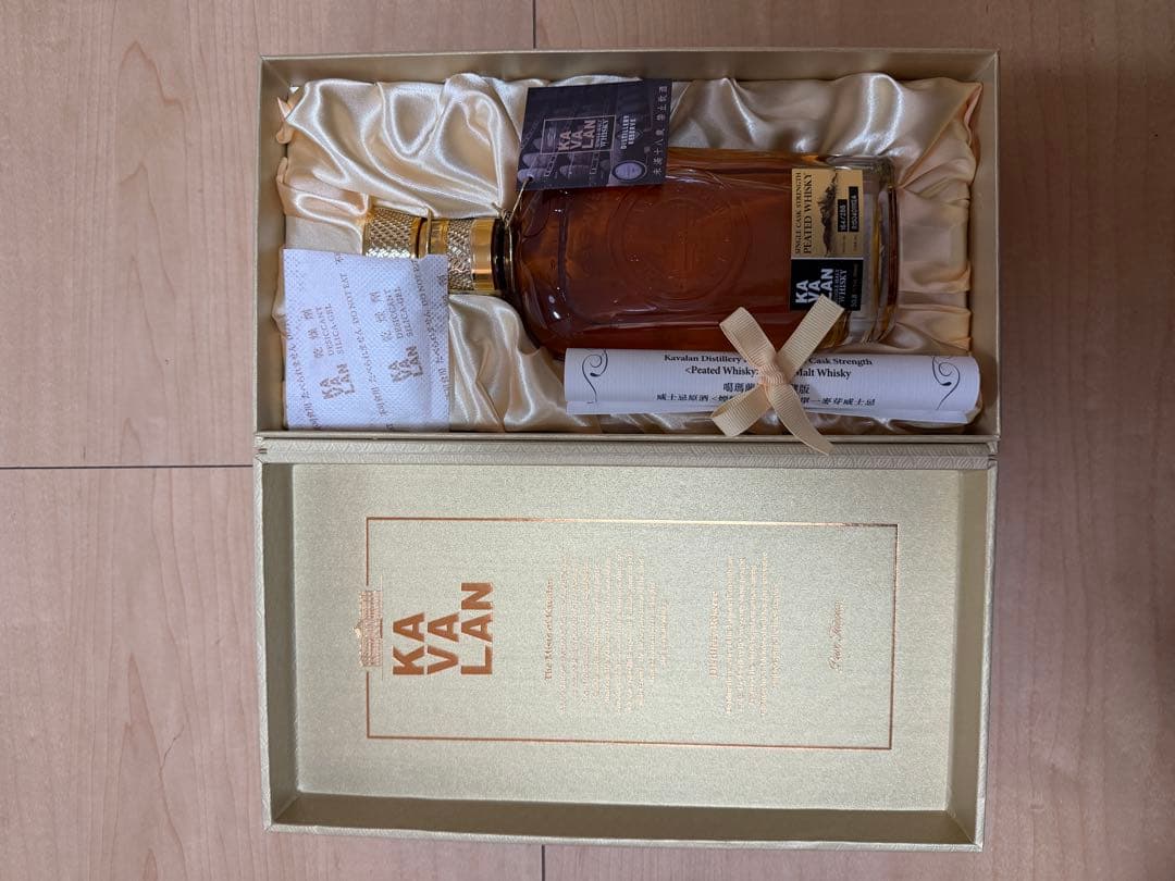 KAVALAN カバラン　ピーテッドウィスキー【限定酒】