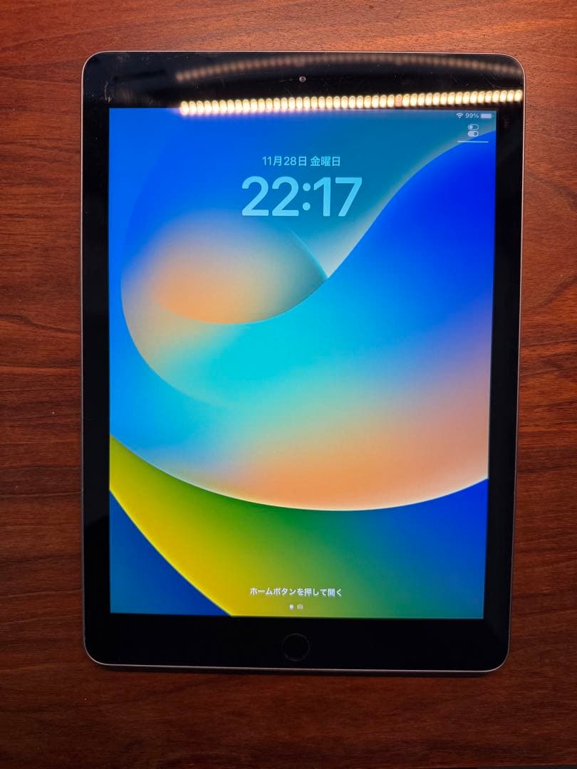 Apple iPad 本体 第6世代 32G ⒐7inch ディスプレイ