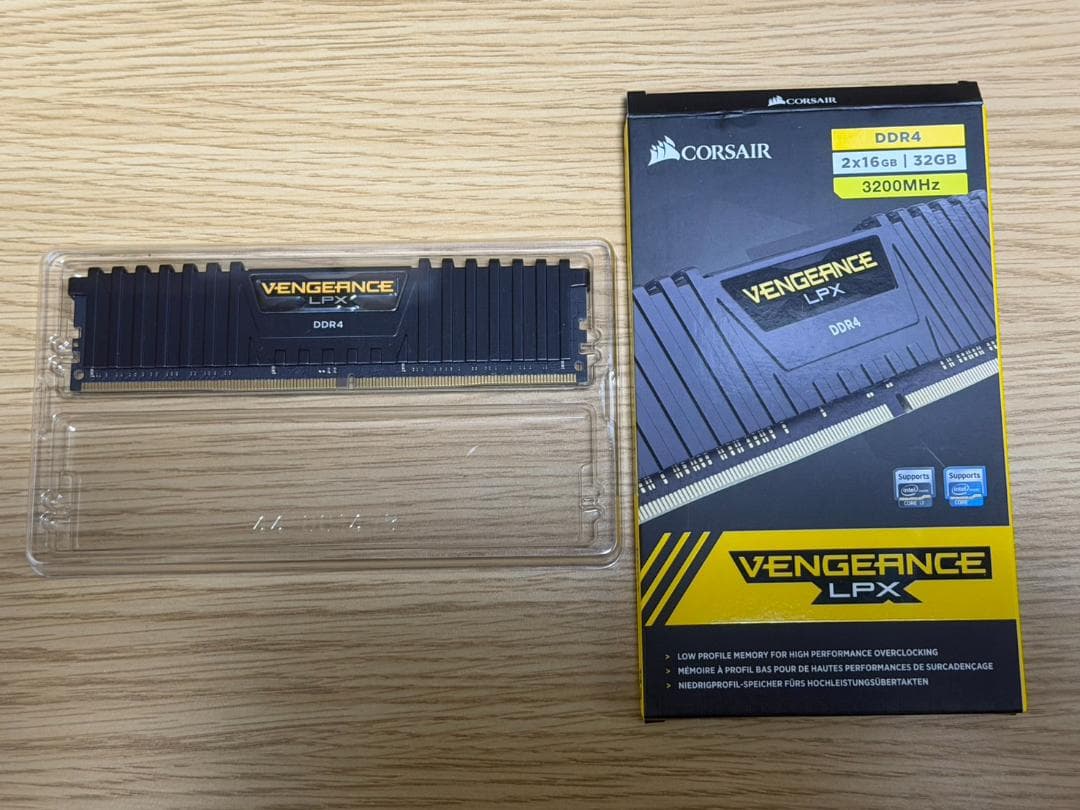 メモリー Corsair Vengeance LPX DDR4 16GB 3200MHz