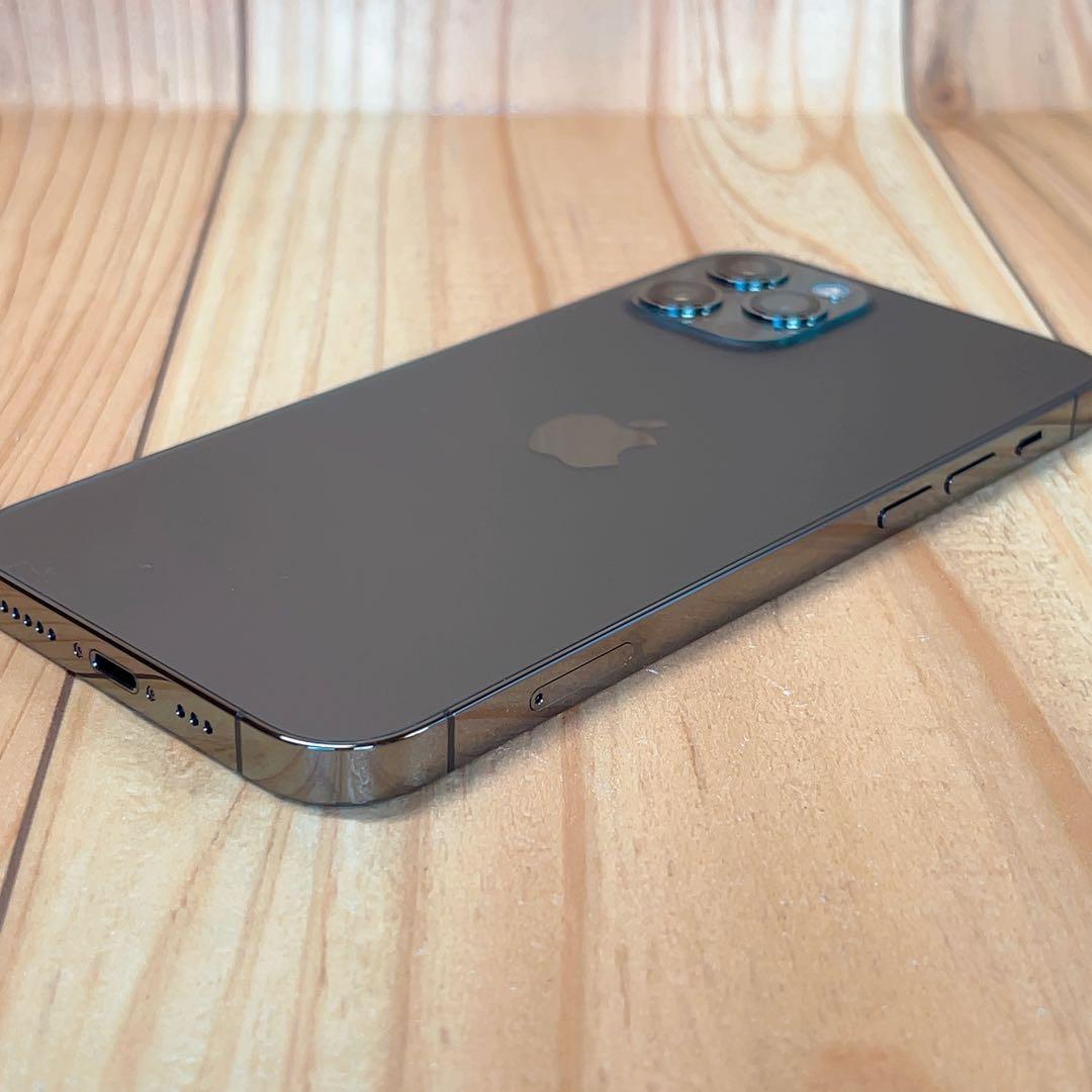 美品 SIMフリー 本体 iPhone 12 Pro 256 GB 597