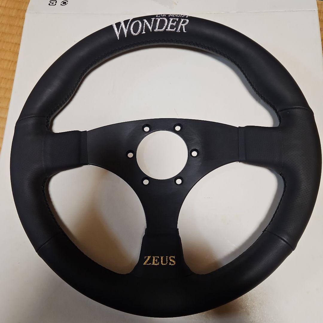 パ*ん様 ZEUS WONDER ステアリングホイール 325mm