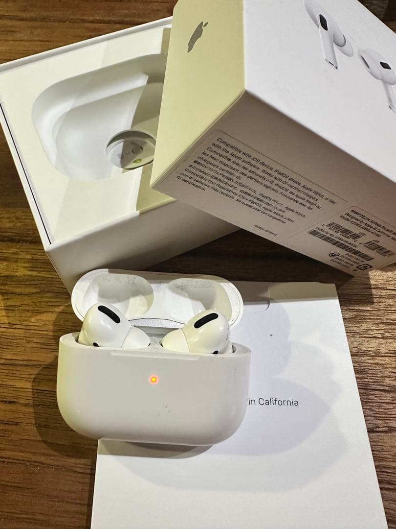 最終値下げ 正規品 Apple iPods Pro 第1世代 本体 　箱あり