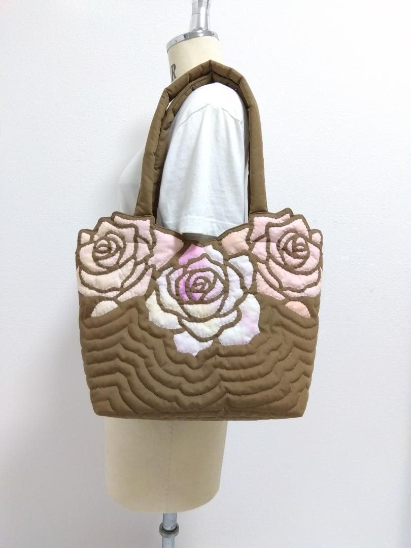 ハワイアンキルト　ハンドメイド　ロケラニトートバッグ