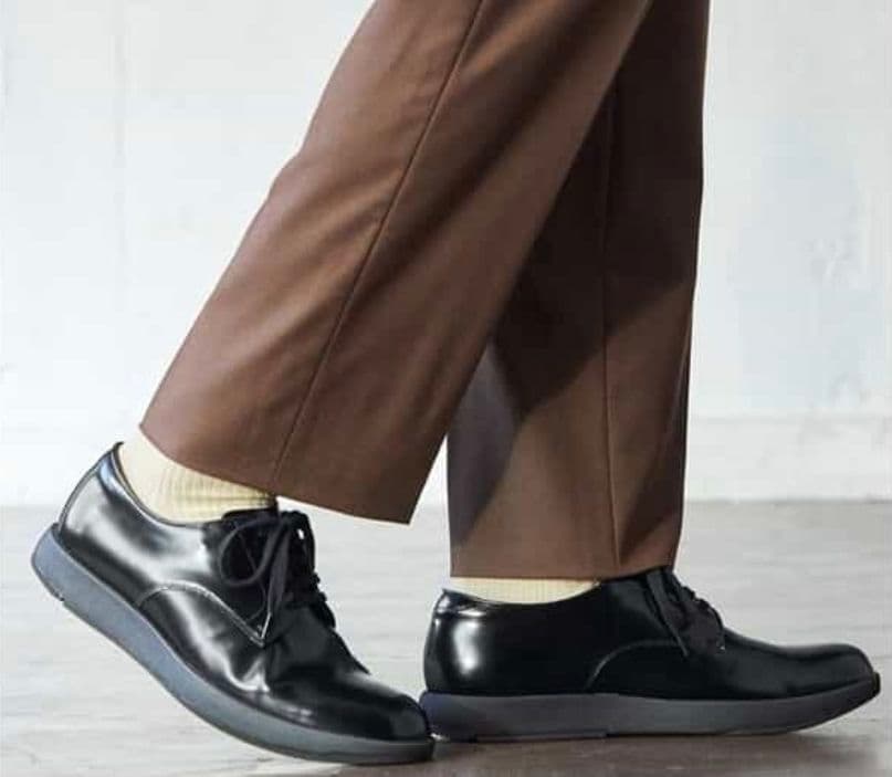 極美品　ASICS　ランウォーク メンズ GORE-TEX防水 2E　27.0