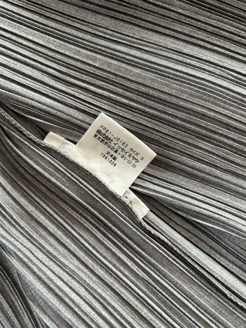 美品✨プリーツプリーズ デザインカーディガン 羽織り グレー 3 ／Ｌ