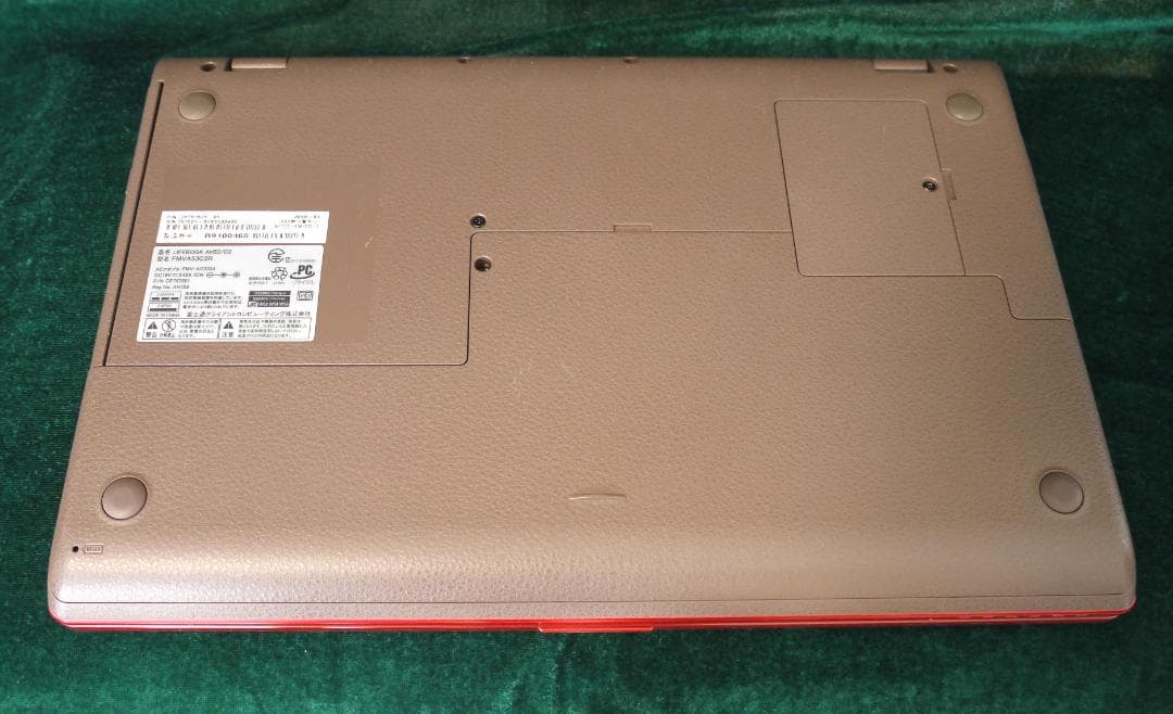 ノートパソコン　富士通AH53/C2