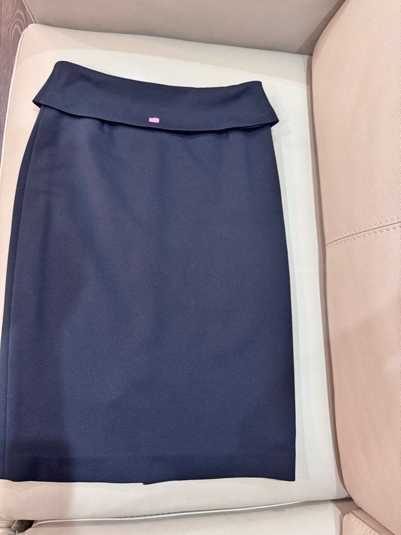 TOMORROWLAND テーラードジャケットとスカートのセット