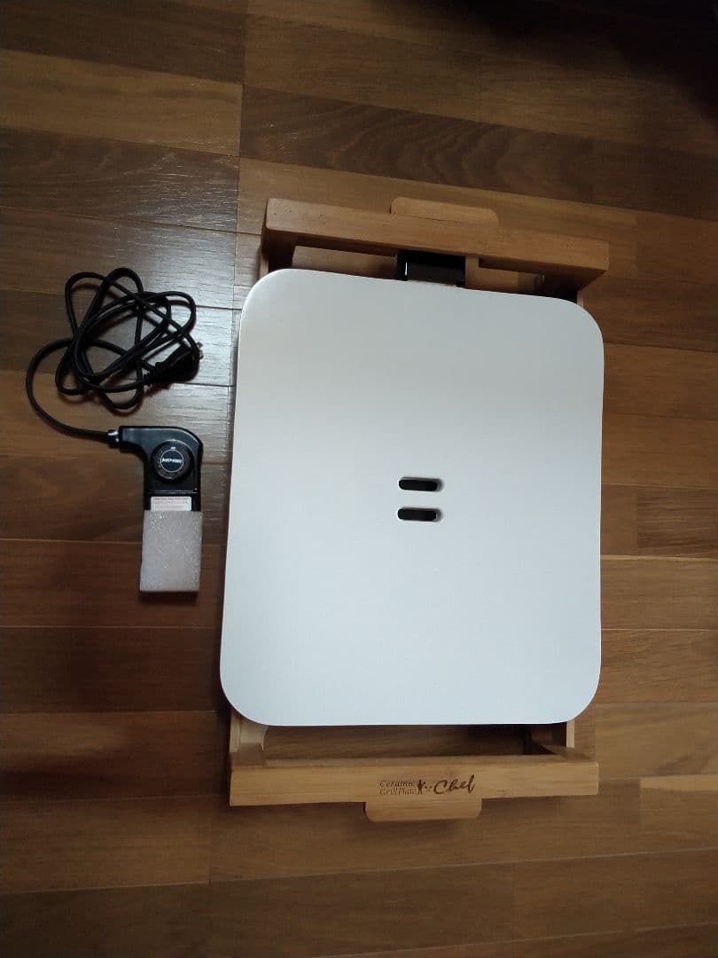 焼き肉用　プレート　(ホットプレート)　新品　未使用品　５～６人用