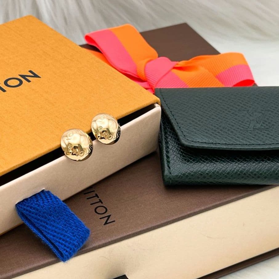 極上美品✨ルイヴィトン カフリンクス カフス ブトン ドゥマンシェット ゴールド