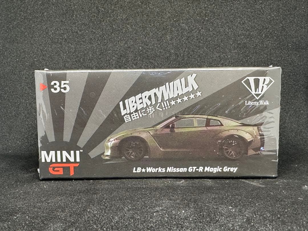 MINI GT ▶︎35 LB Works Nissan GT-R