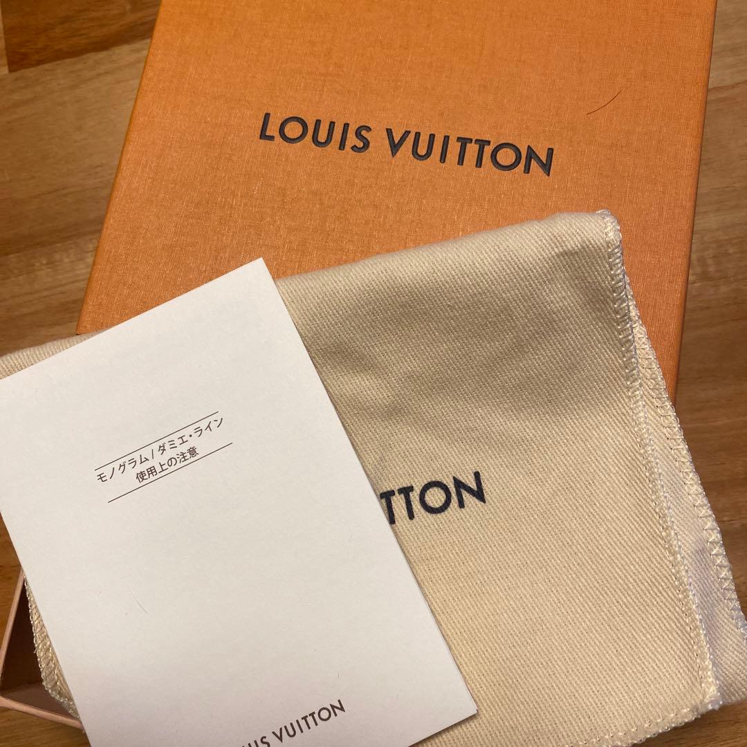 LOUIS VUITTON モノグラム ケース【新品箱付き】